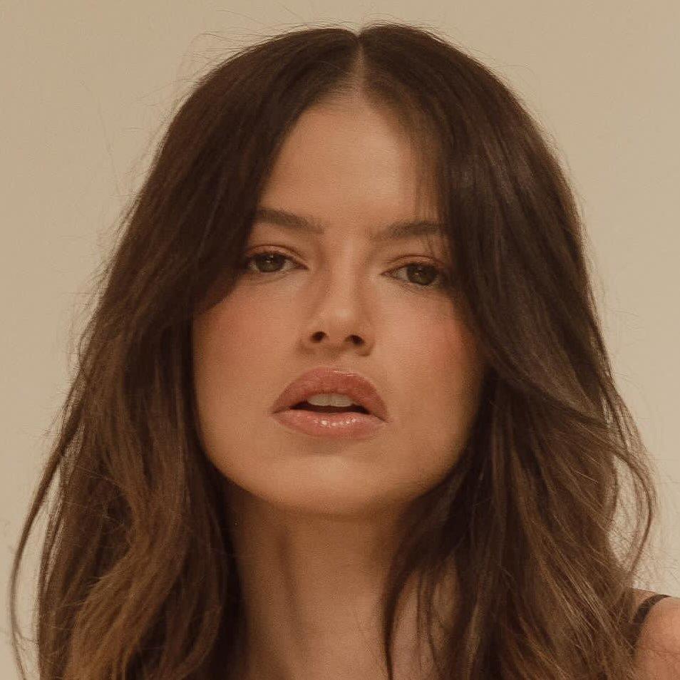 Agatha Moreira image