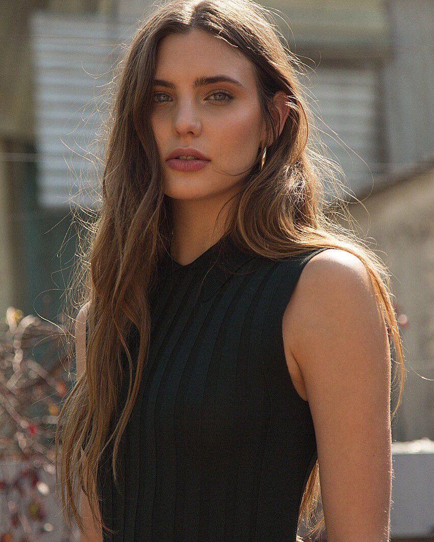 Macarena Achaga image
