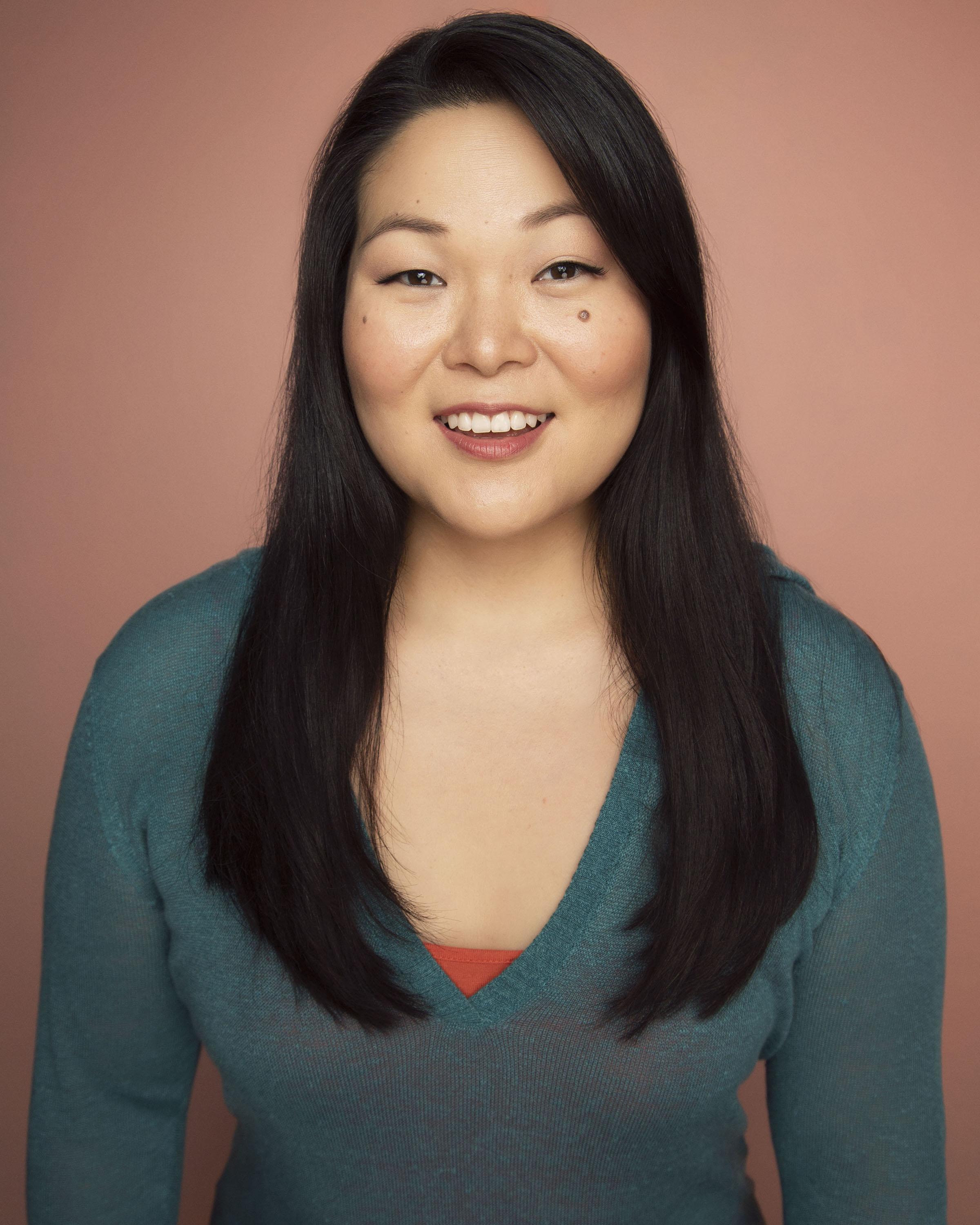 Holly Chou image