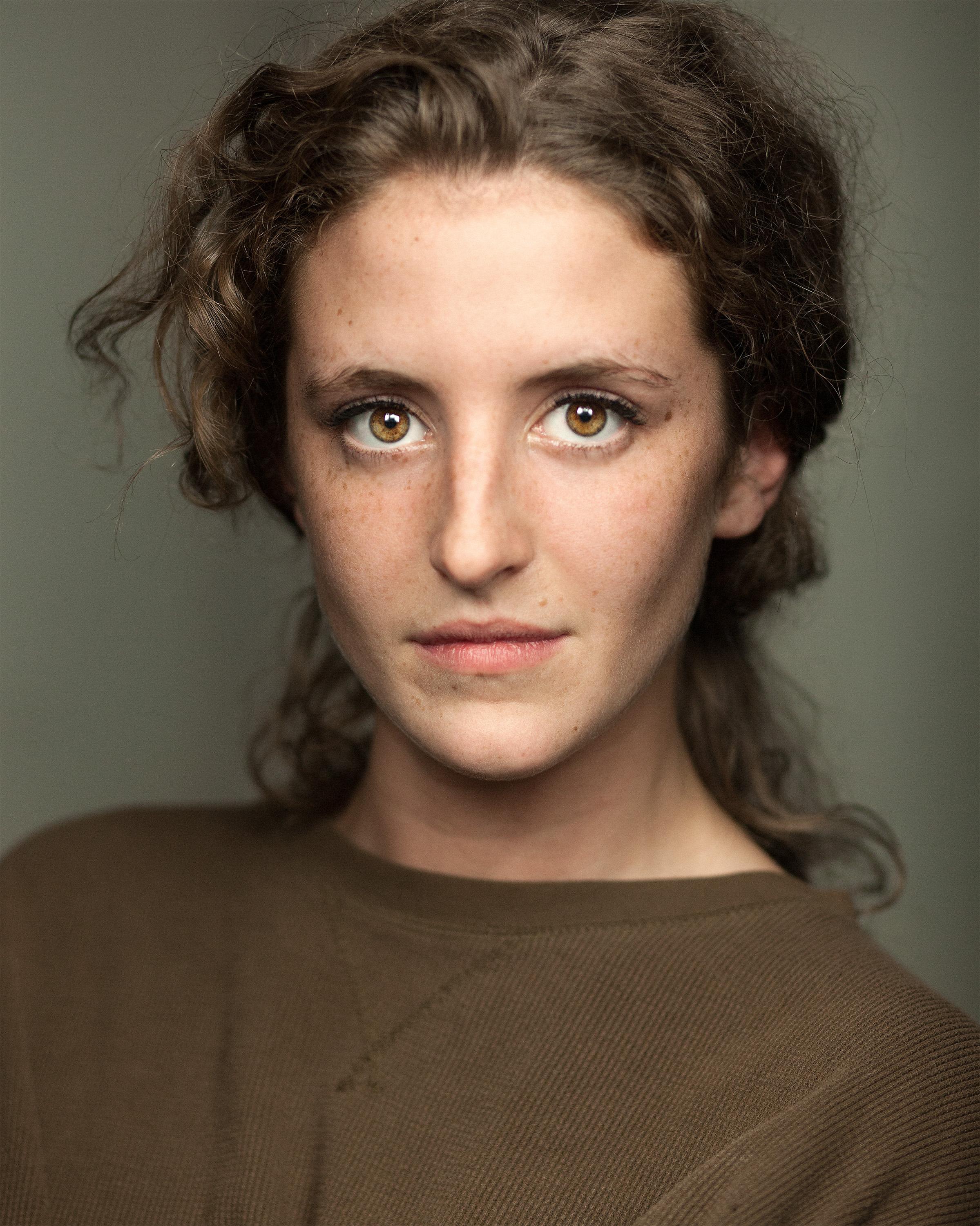 Louisa Harland image