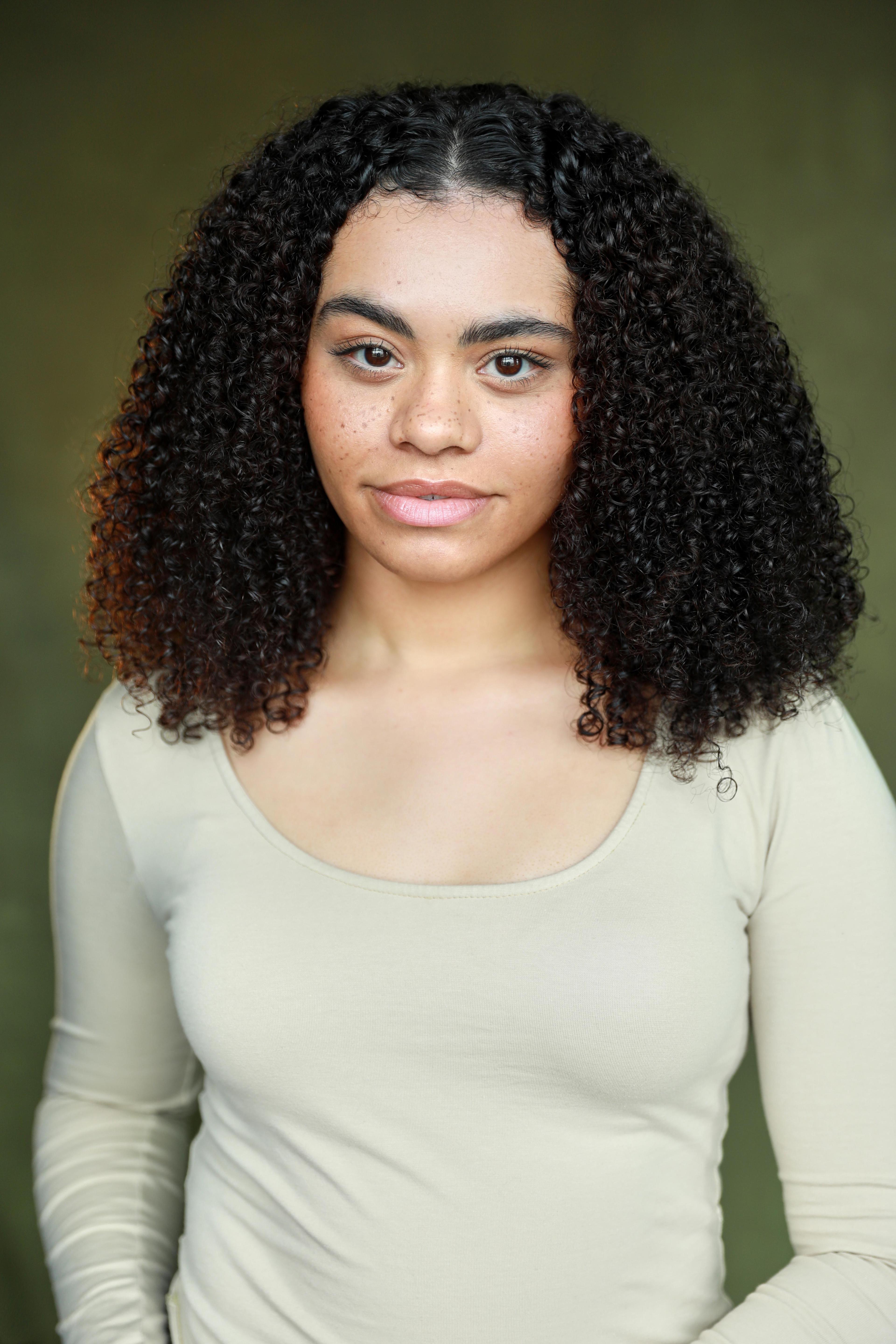Nina Barker-Francis image
