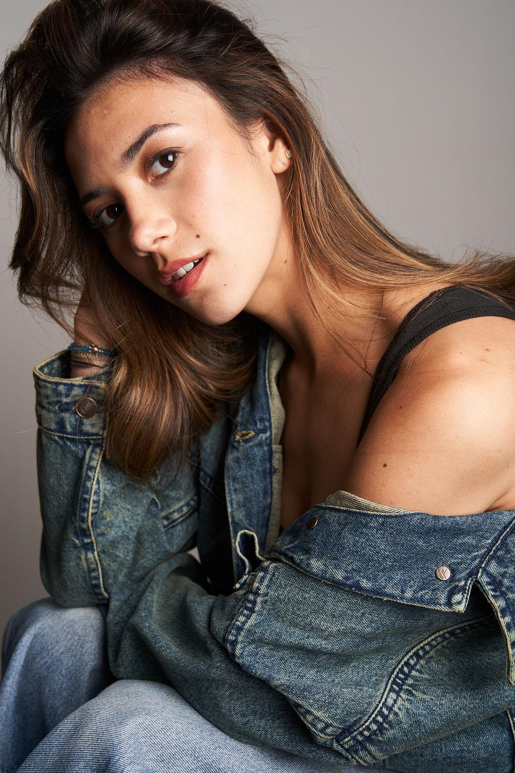 Scarlett Estevez image