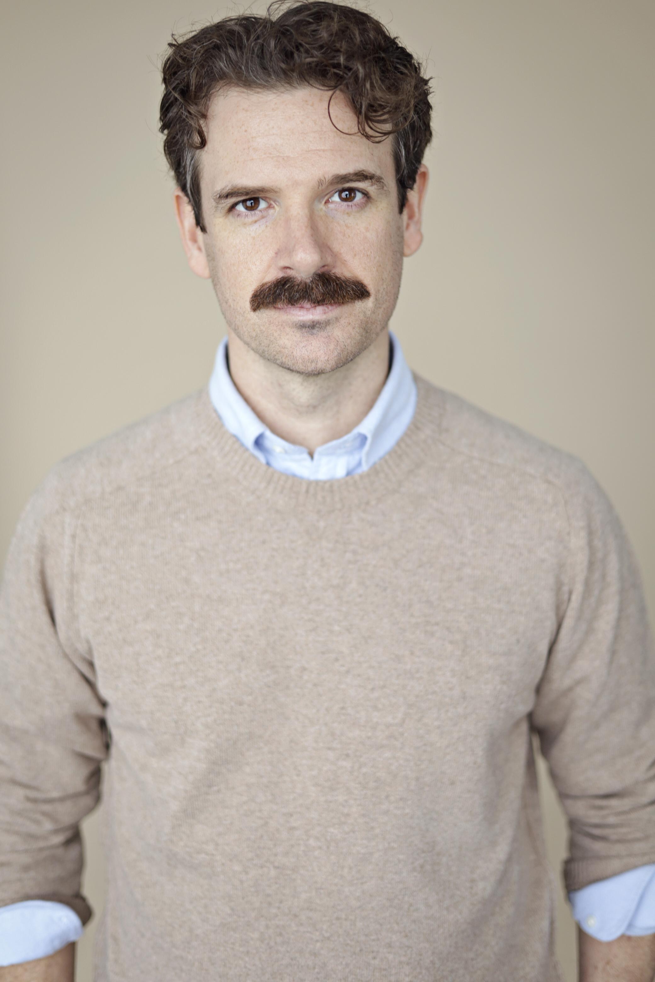 Christopher Hayes image
