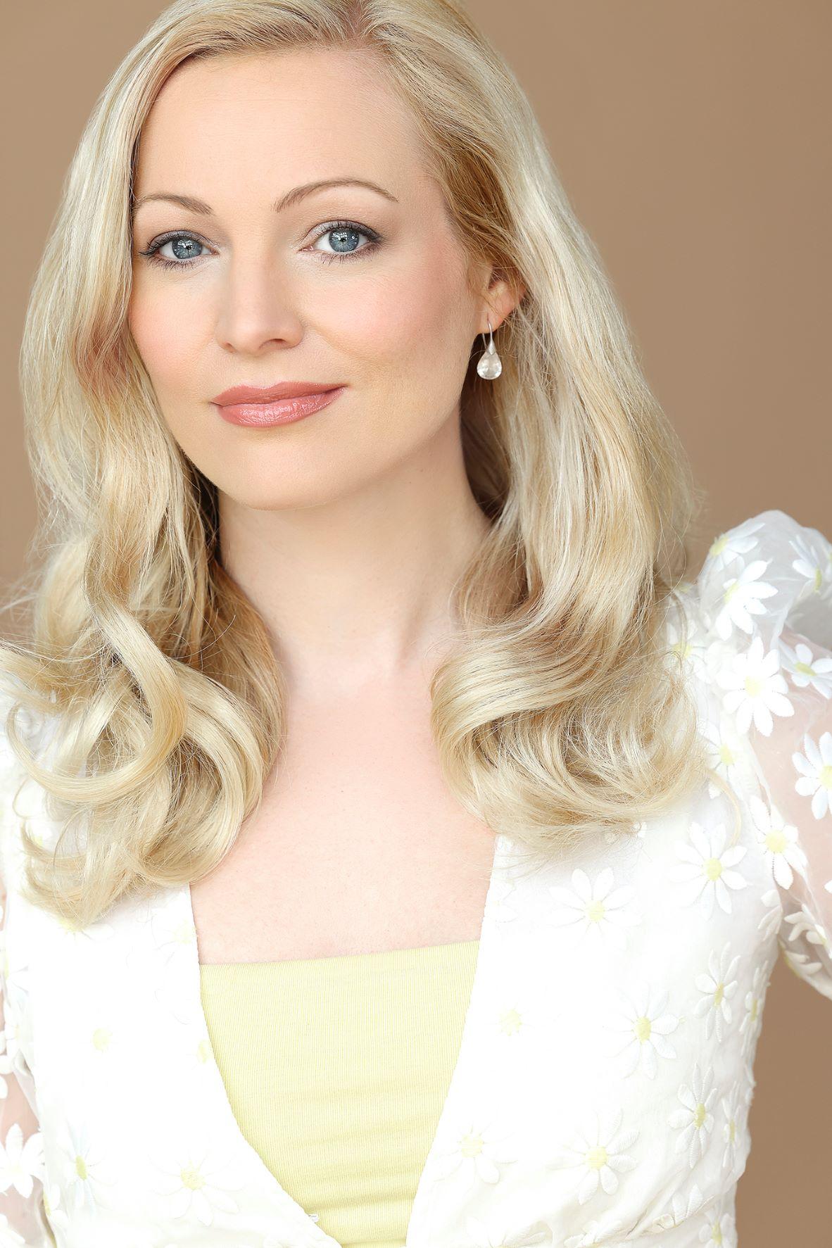 Rebekka Mueller image