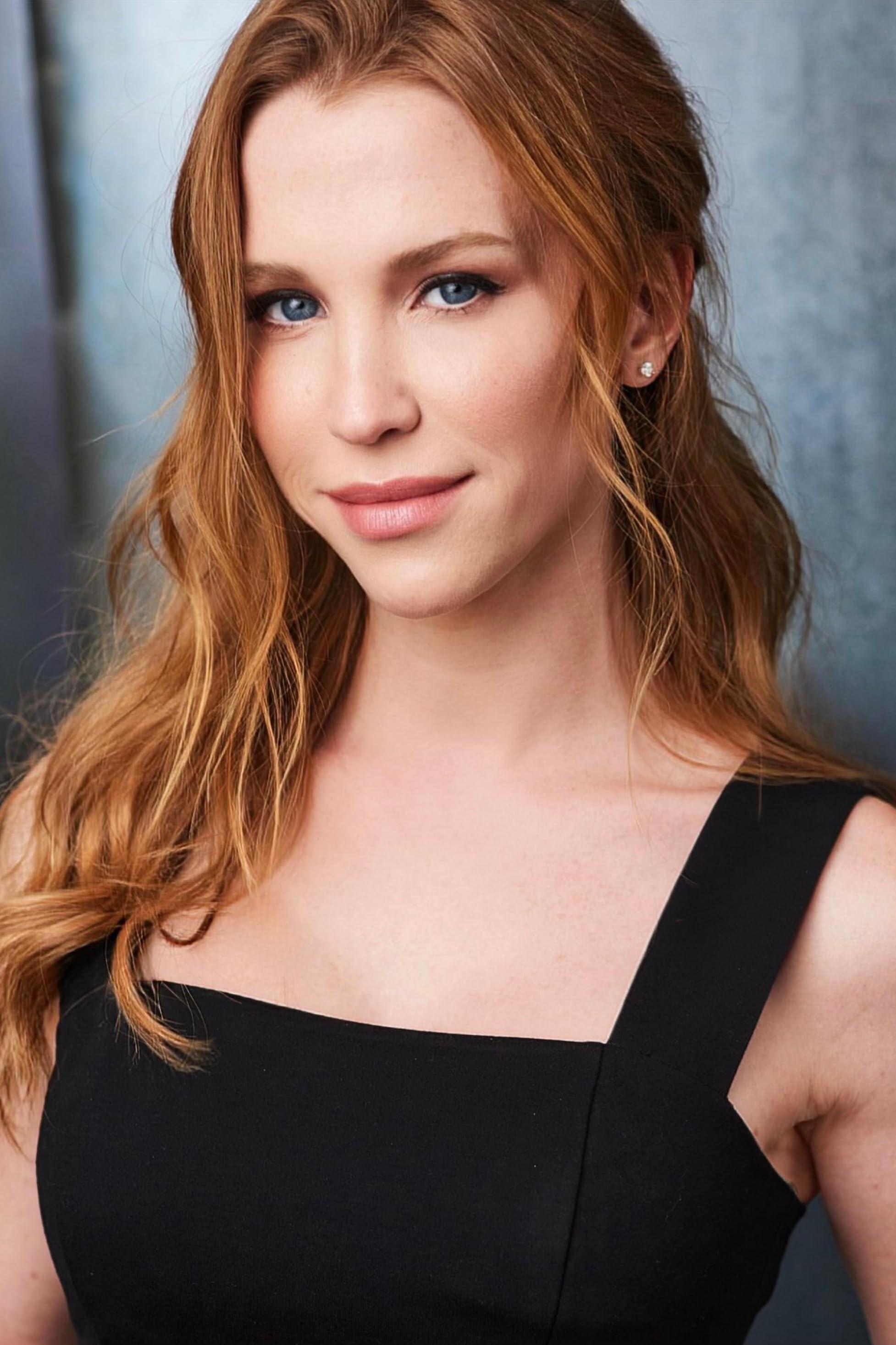 Leslie Stratton image