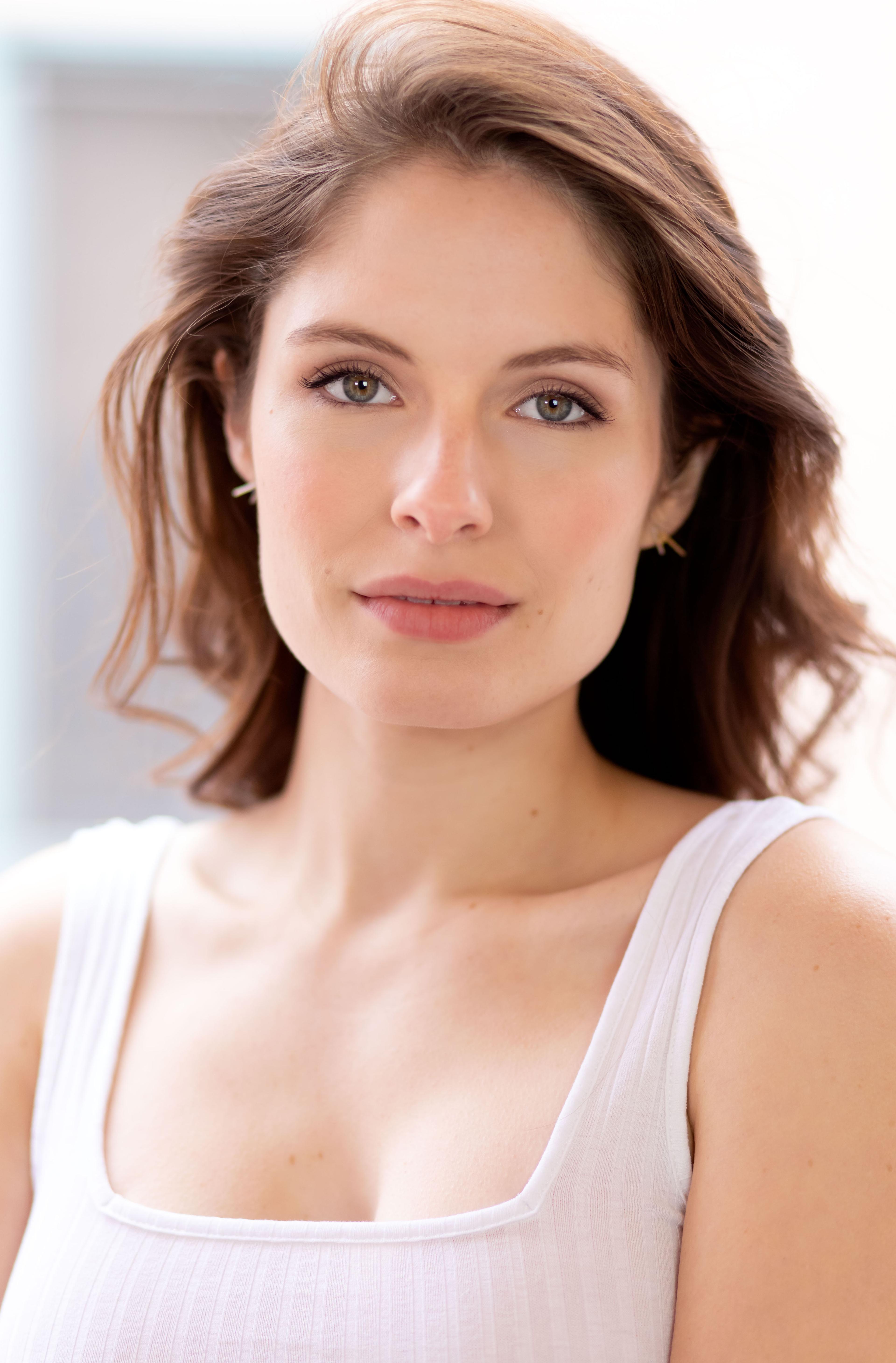 Olivia Grace Applegate image