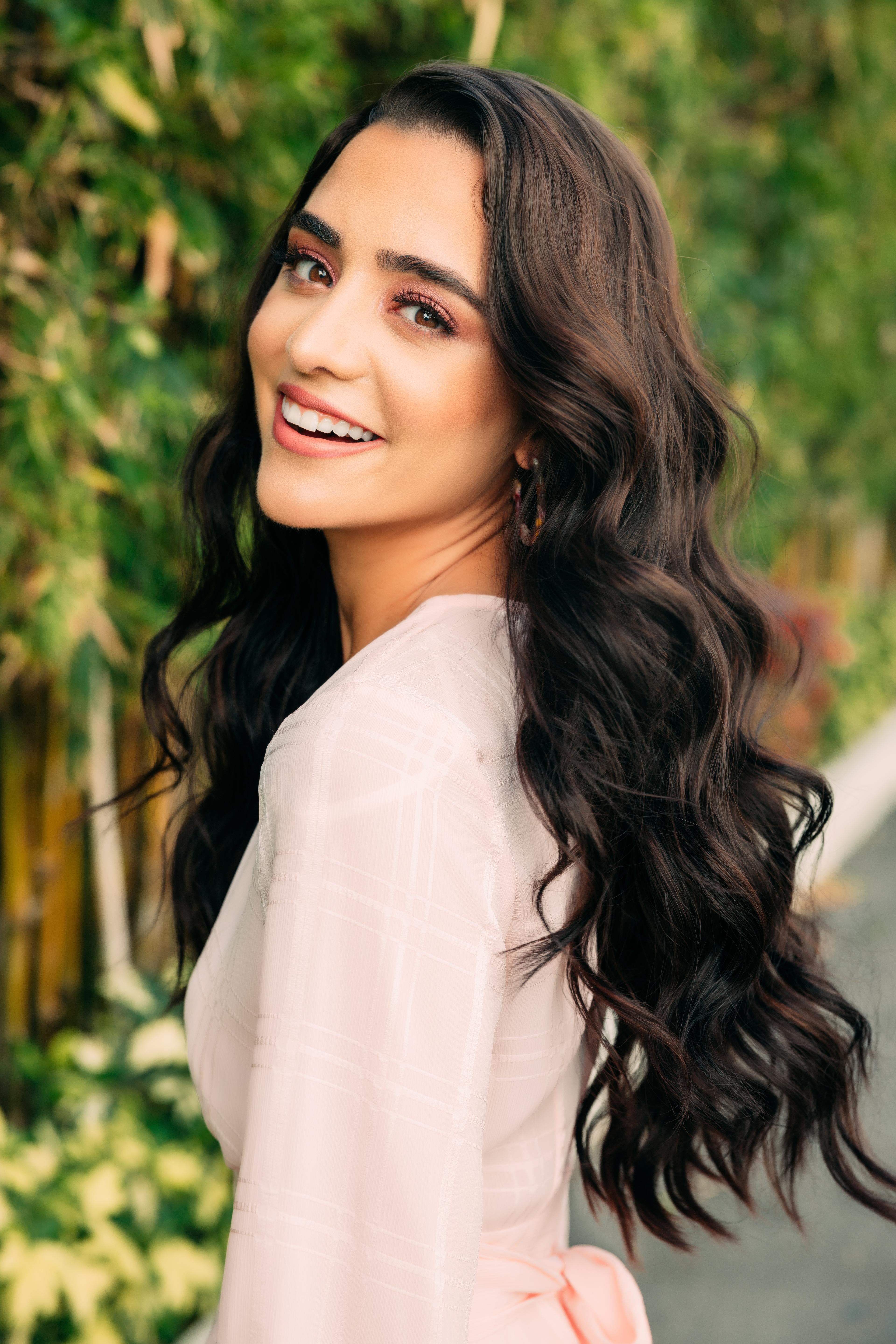 Liz Dieppa image