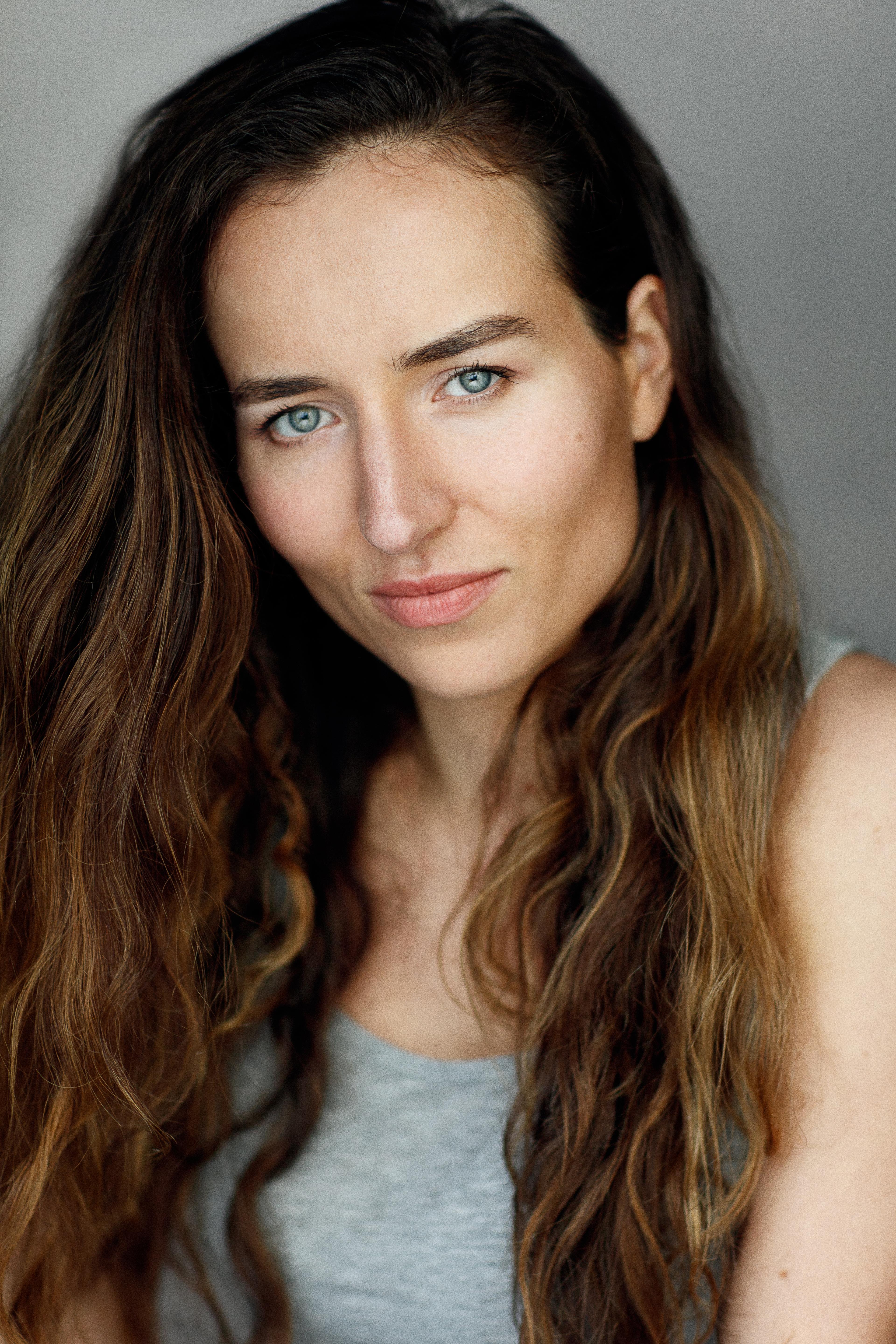 Samantha Schnitzler image