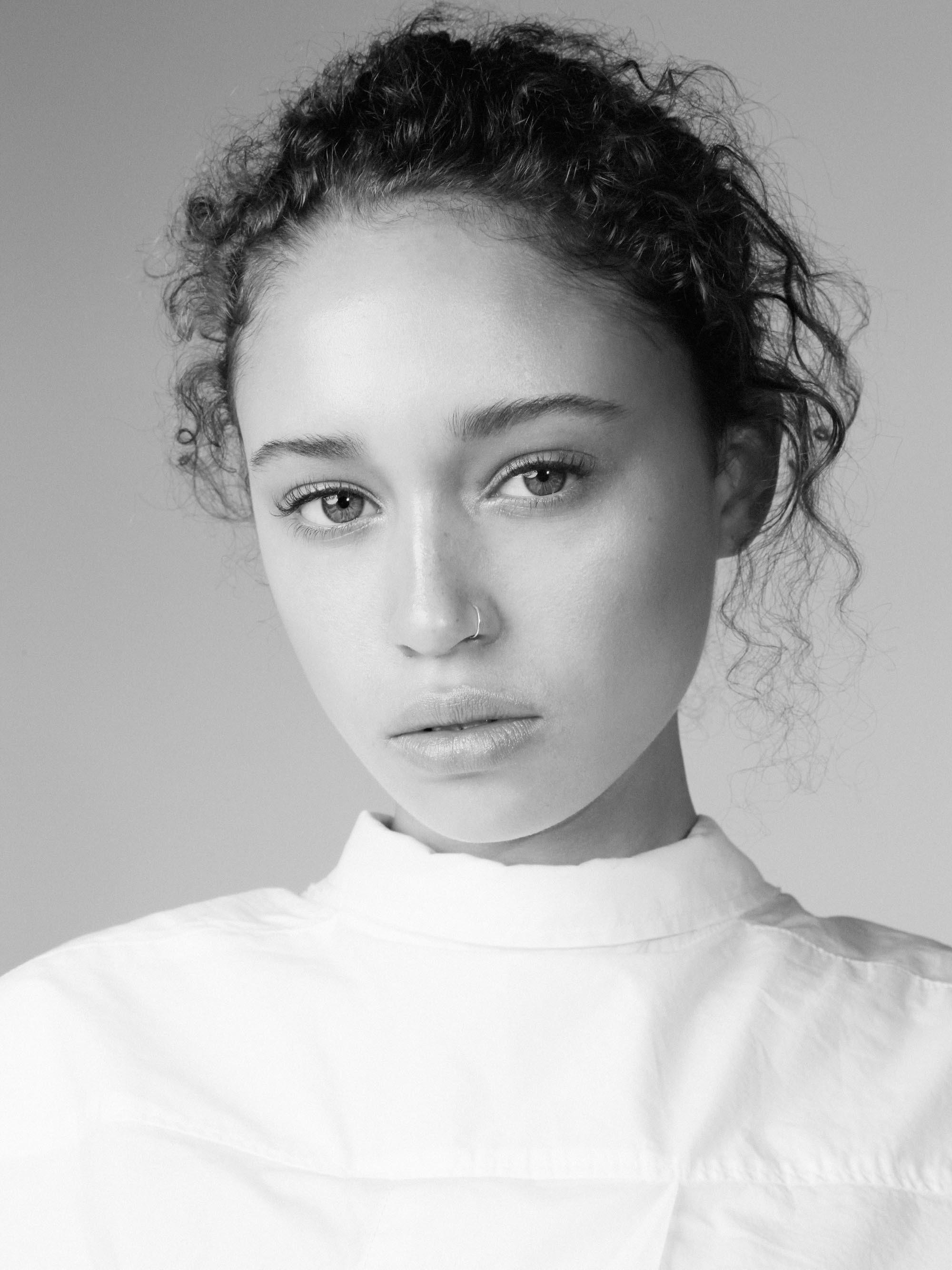 Ella-Rae Smith image