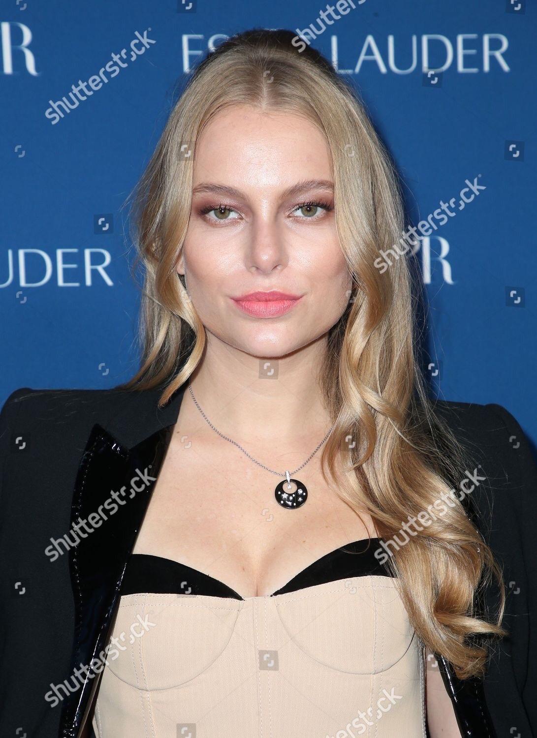 Danielle Lauder image