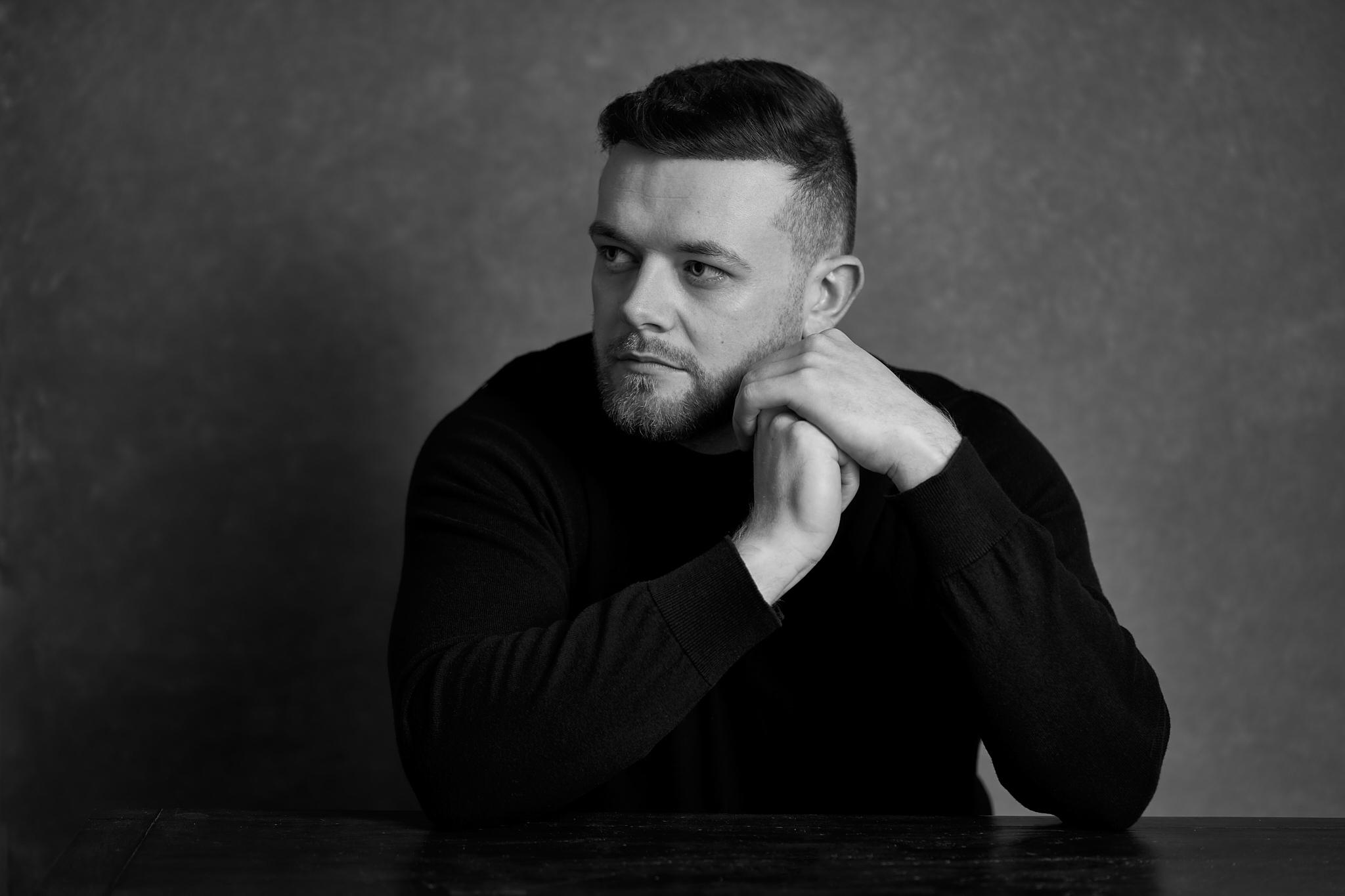 Gary Wales image