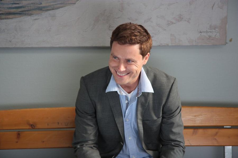 Greg Poehler image