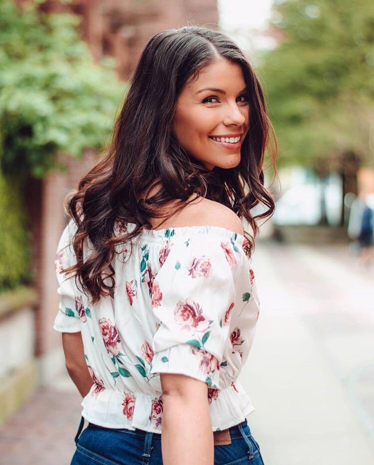 Sarah Troyer image