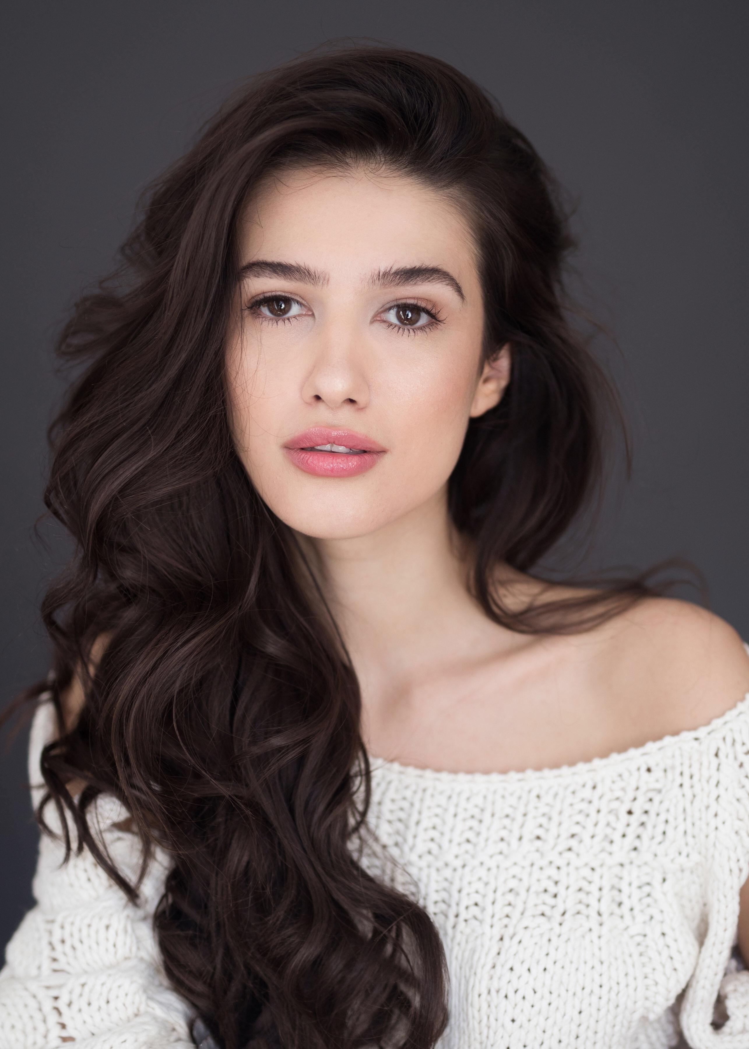 Madalina Bellariu Ion image