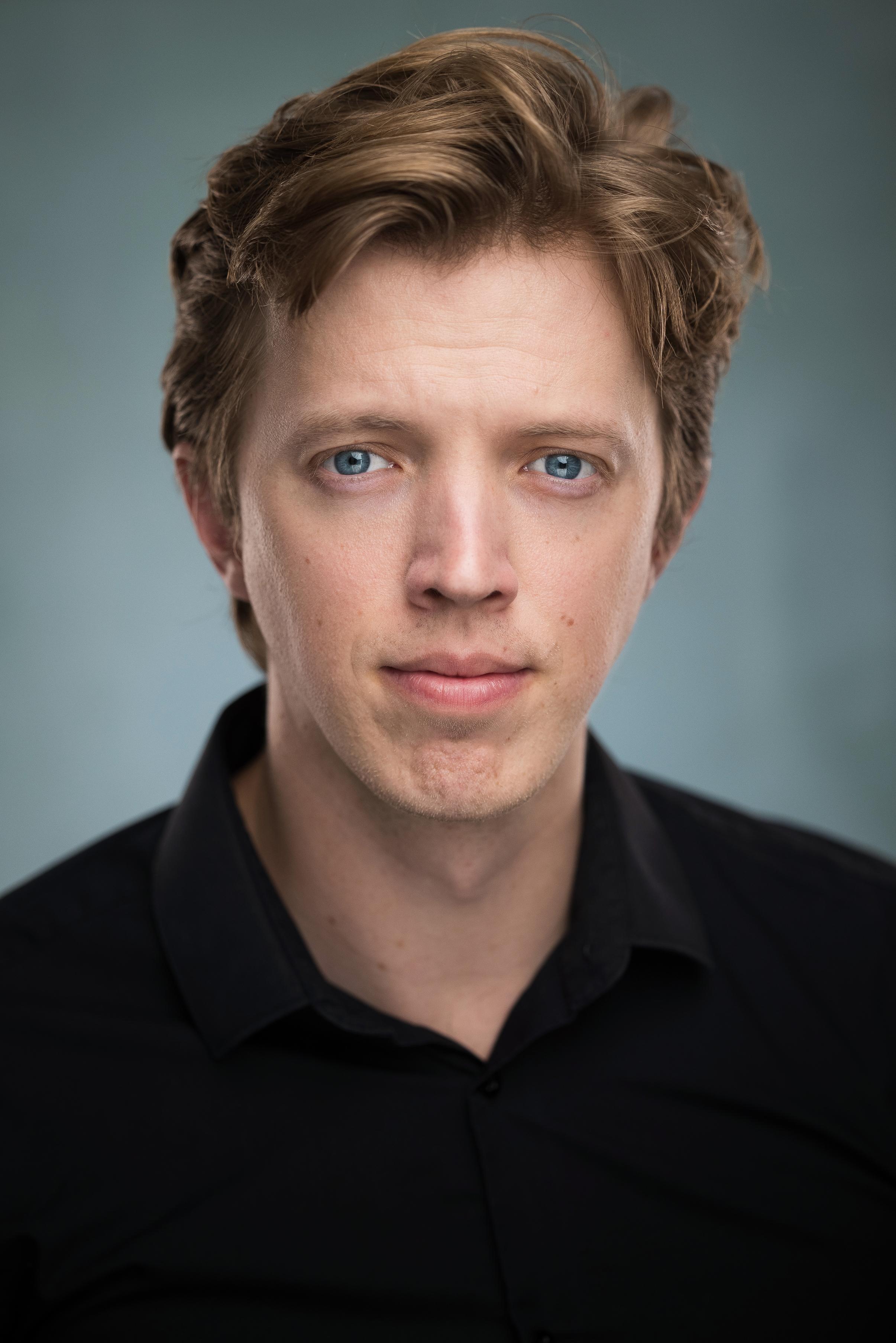 Eric James Gravolin image