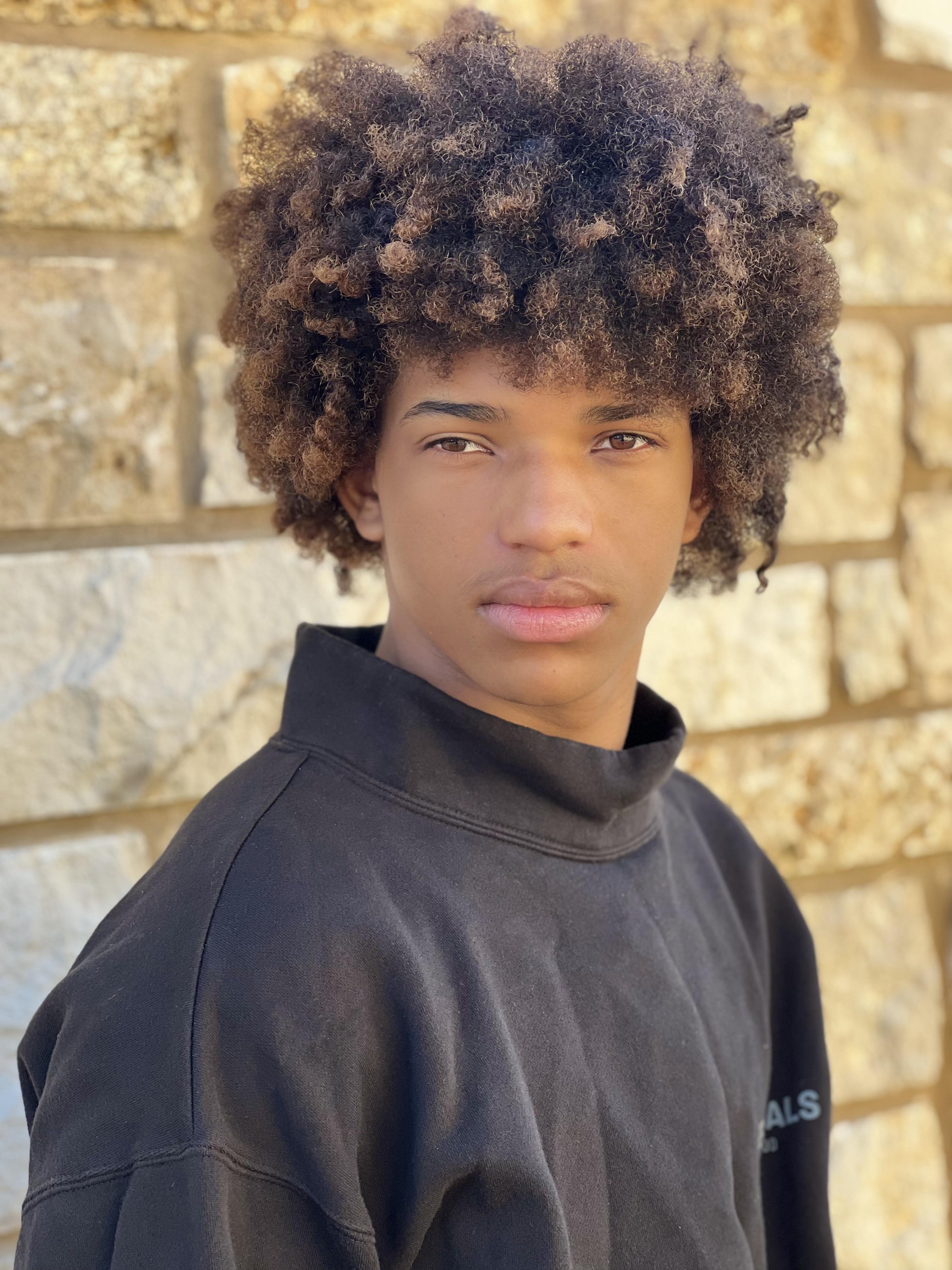Lonnie Chavis image