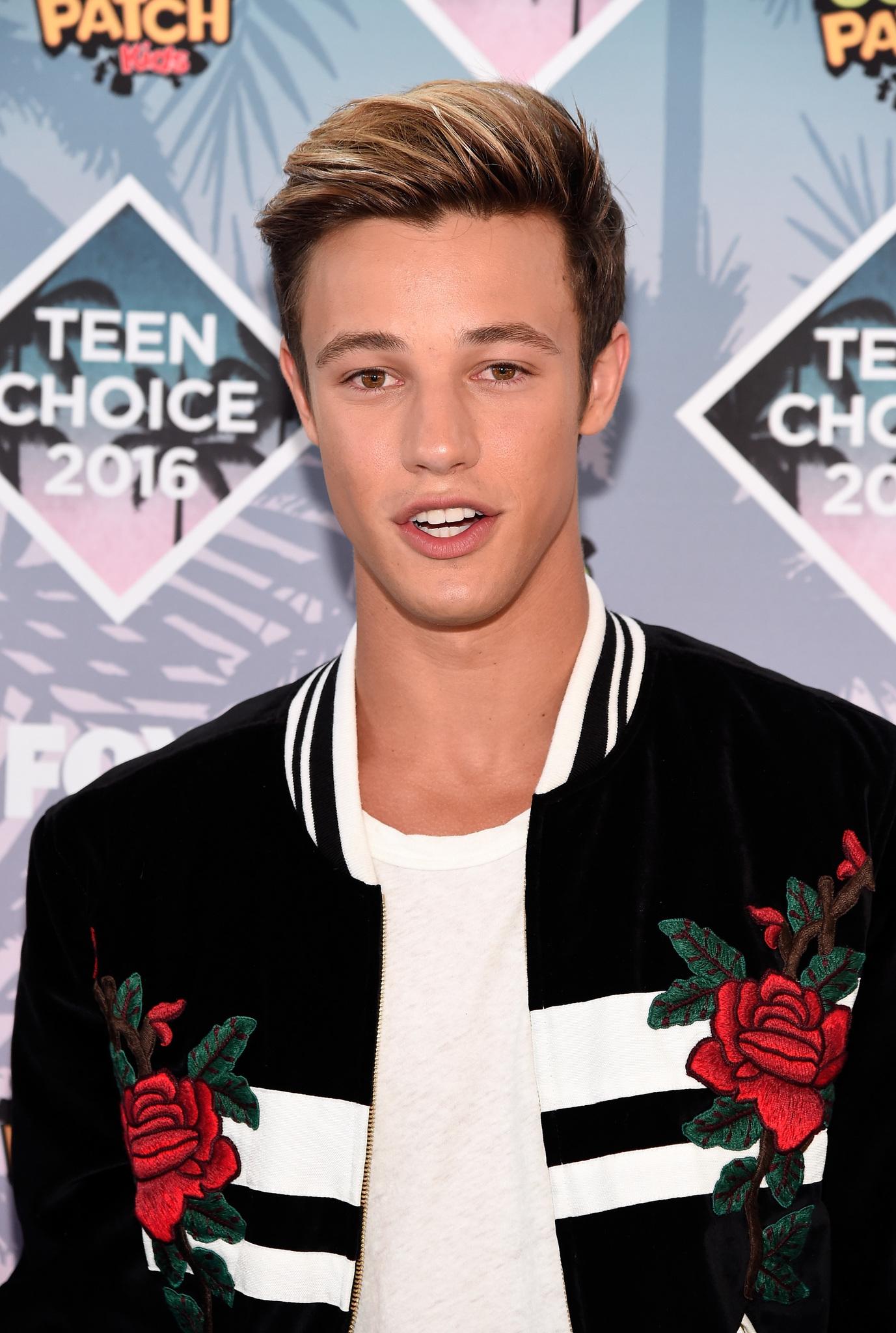 Cameron Dallas image