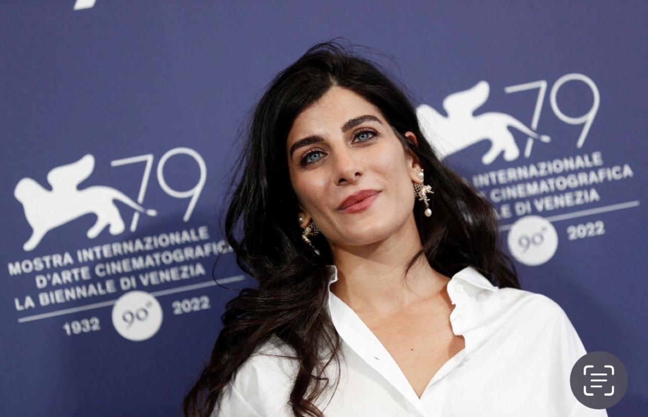 Mina Kavani image
