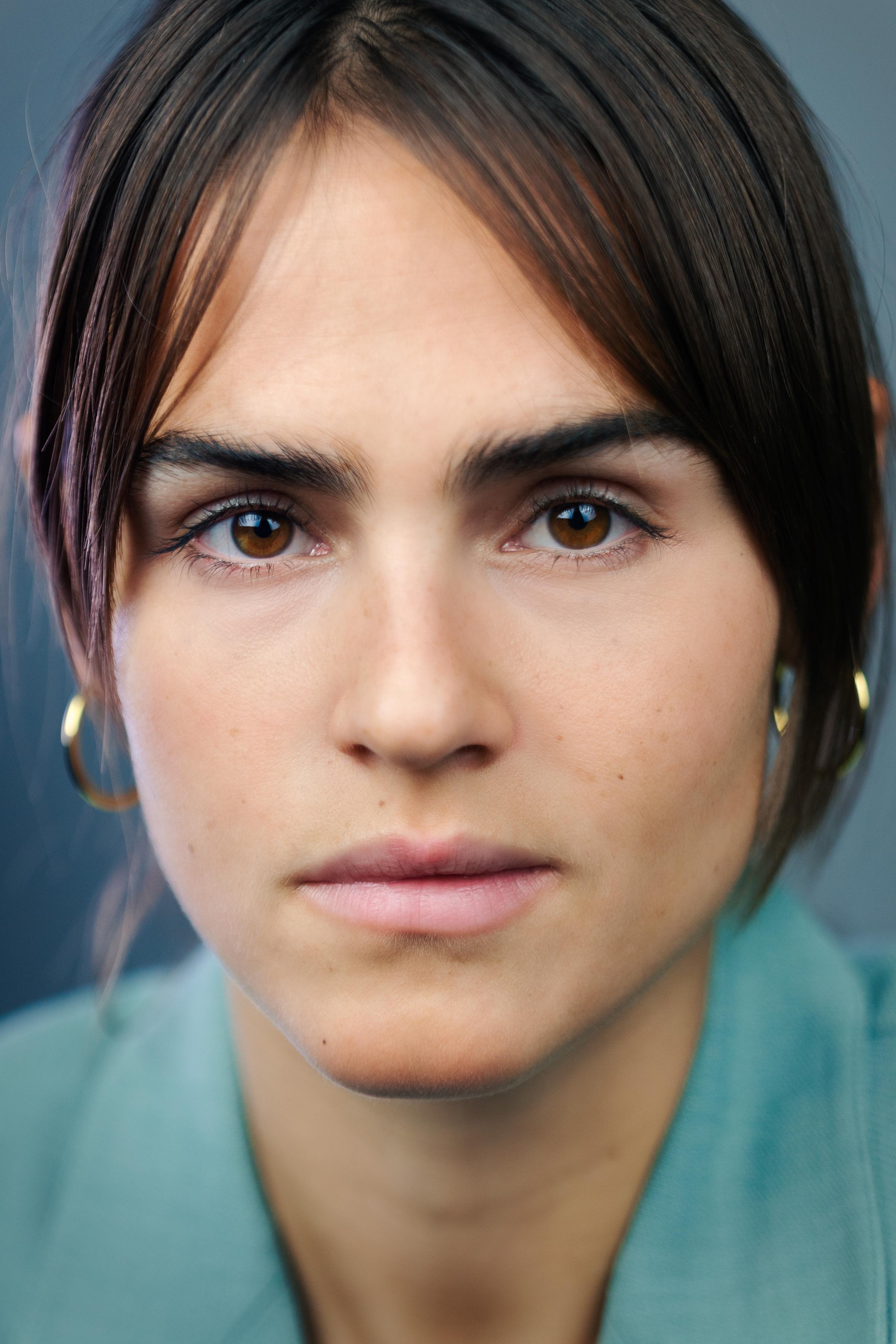 Olivia Lonsdale image