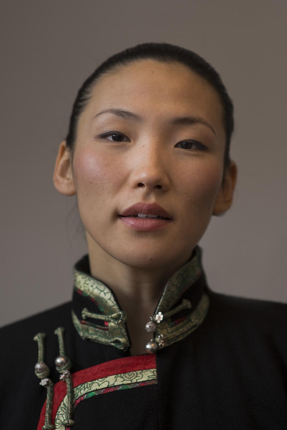 Uisenma Borchu image