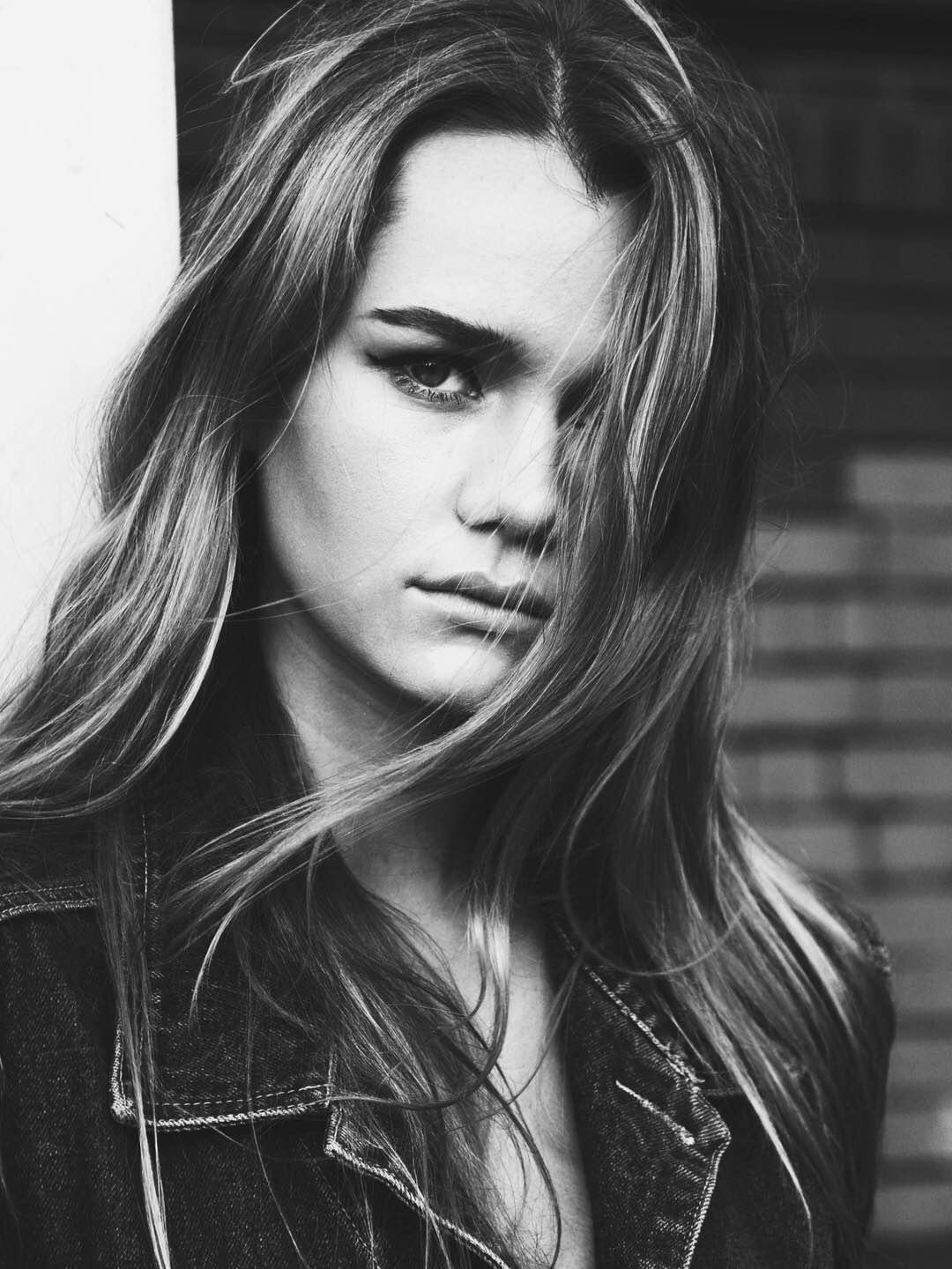 Imogen Waterhouse image