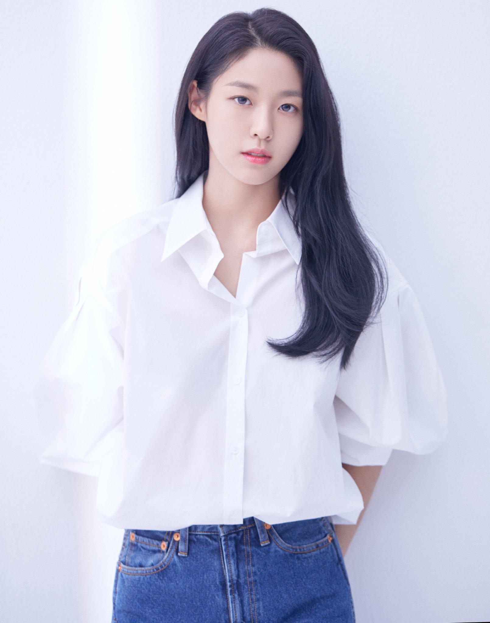 Kim Seol-hyun image