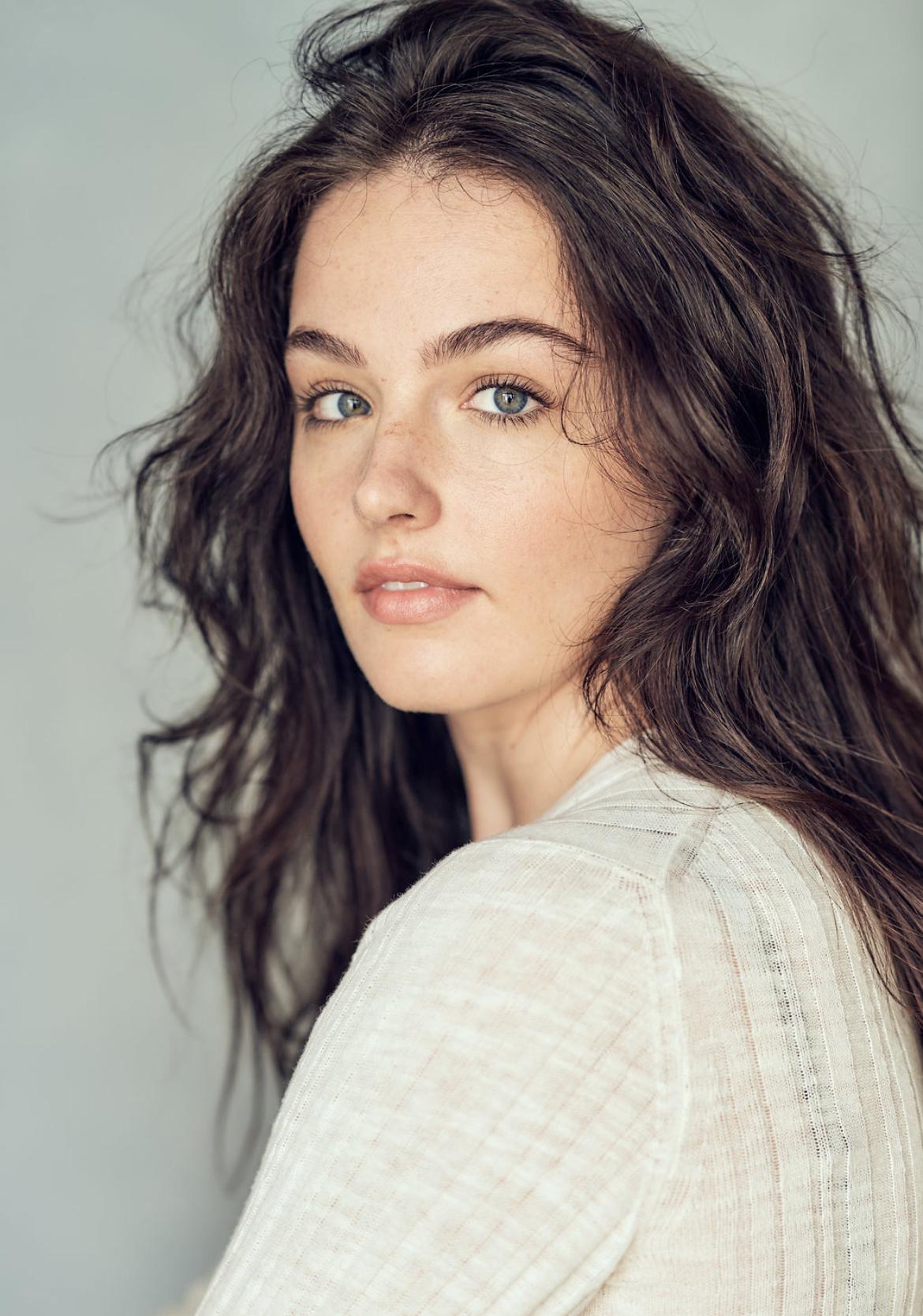 Lily Donoghue image