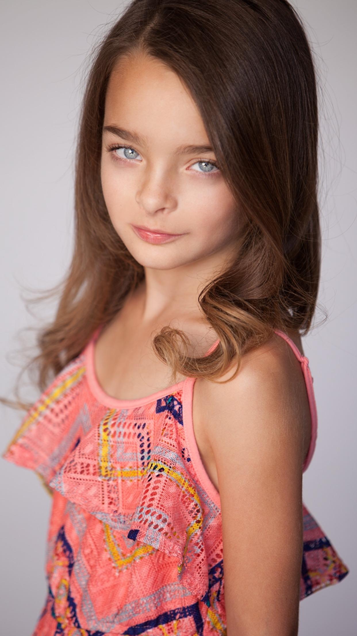 Raynah Hudson image