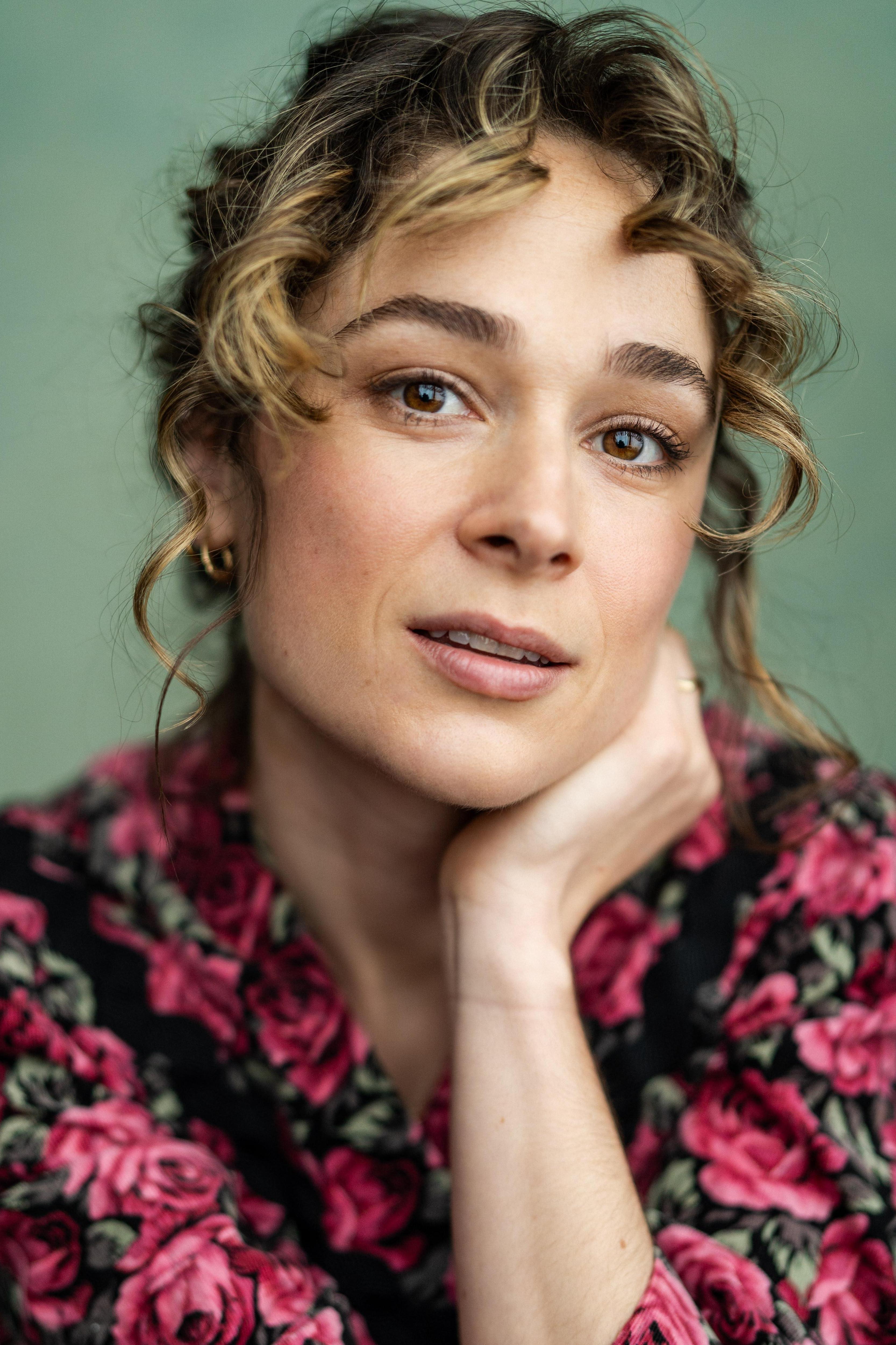 Phoebe Sparrow image