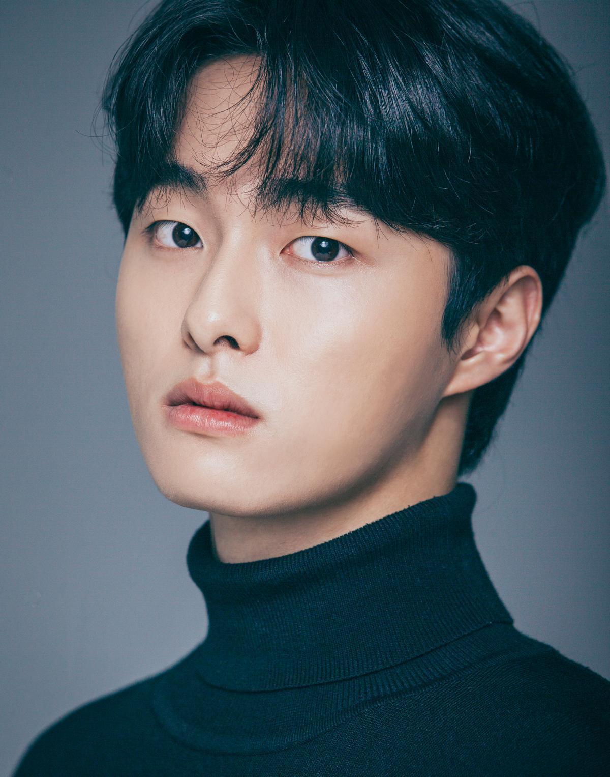 Yoon Chan-young image