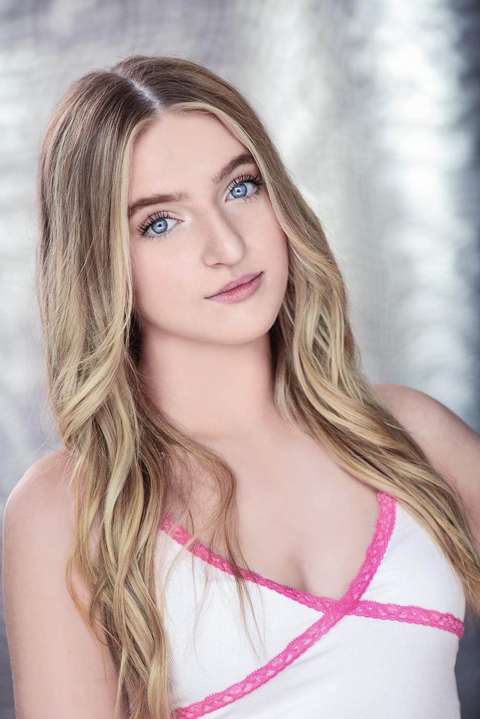 Lilly Bartlam image