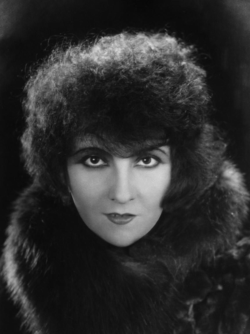 Lucy Doraine image