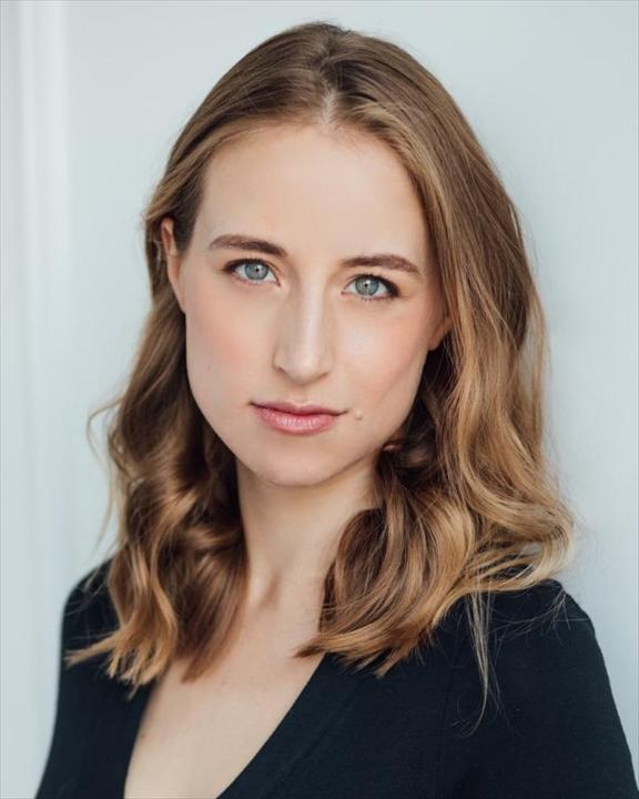 Ellie Moon image