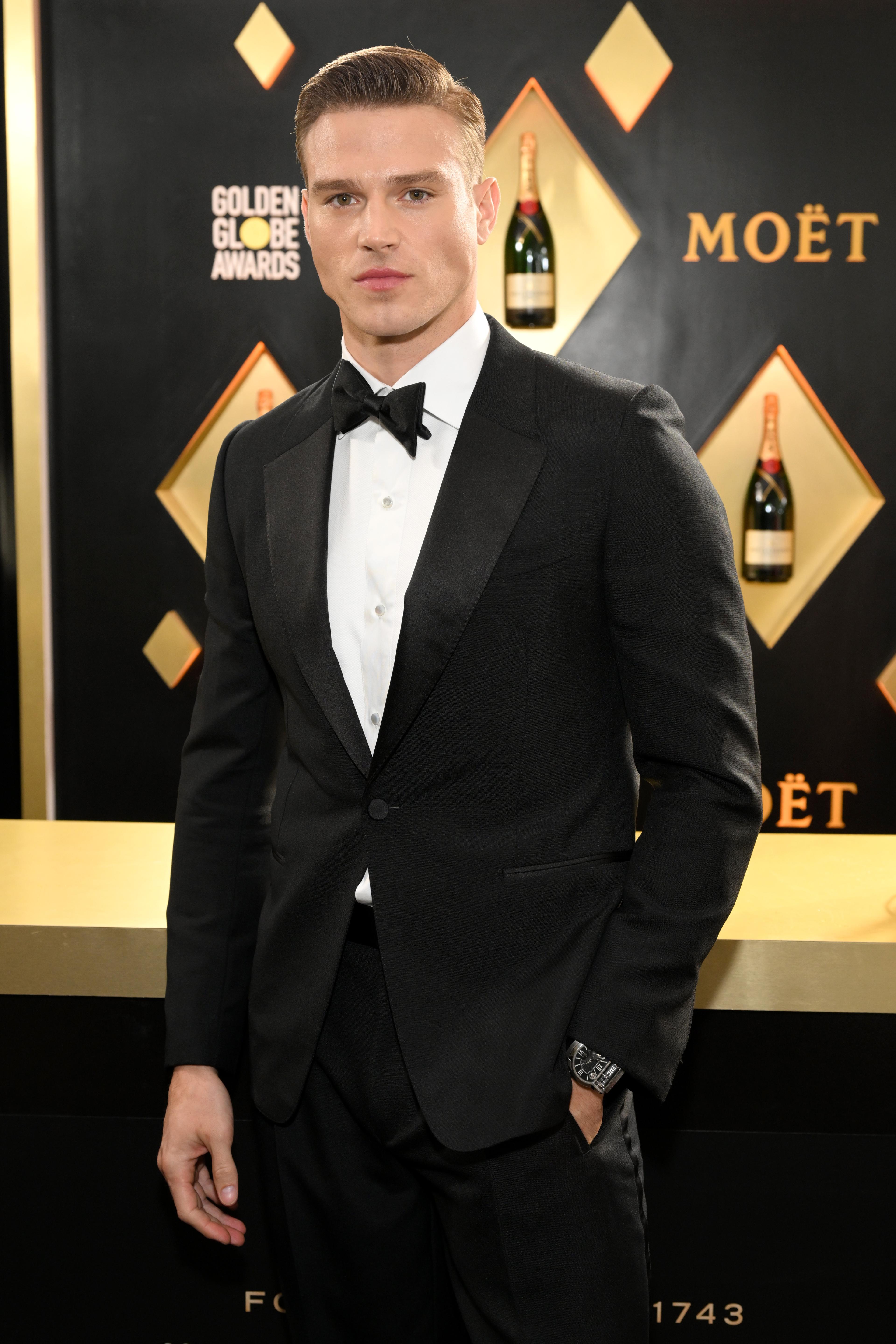 Matthew Noszka image