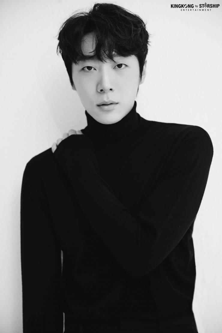 Shin Hyun-soo image