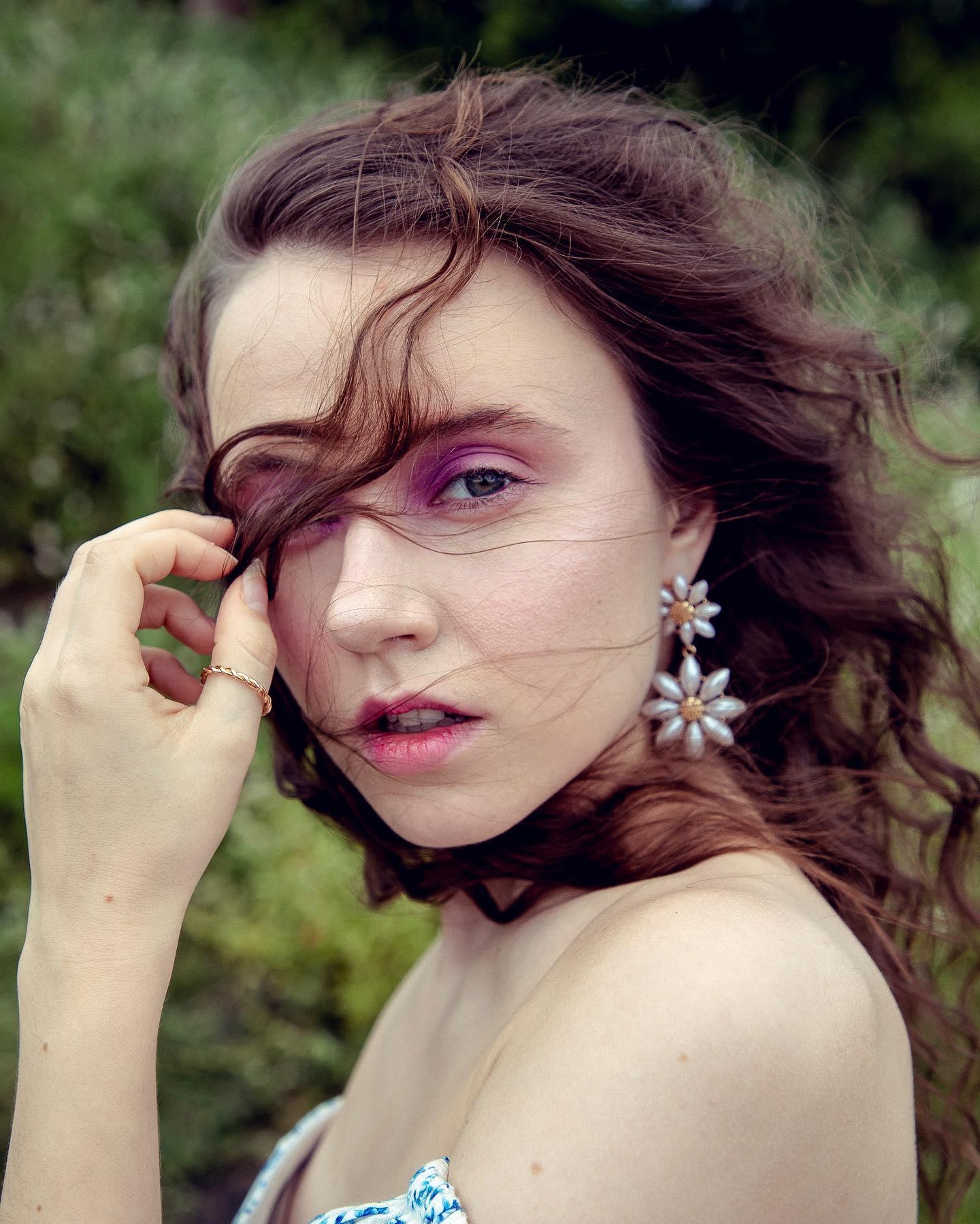 Anna Ador image