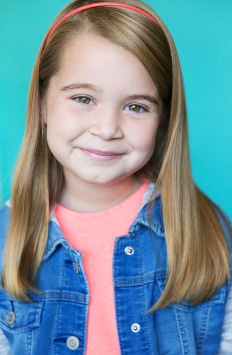 Lucy Lowe image