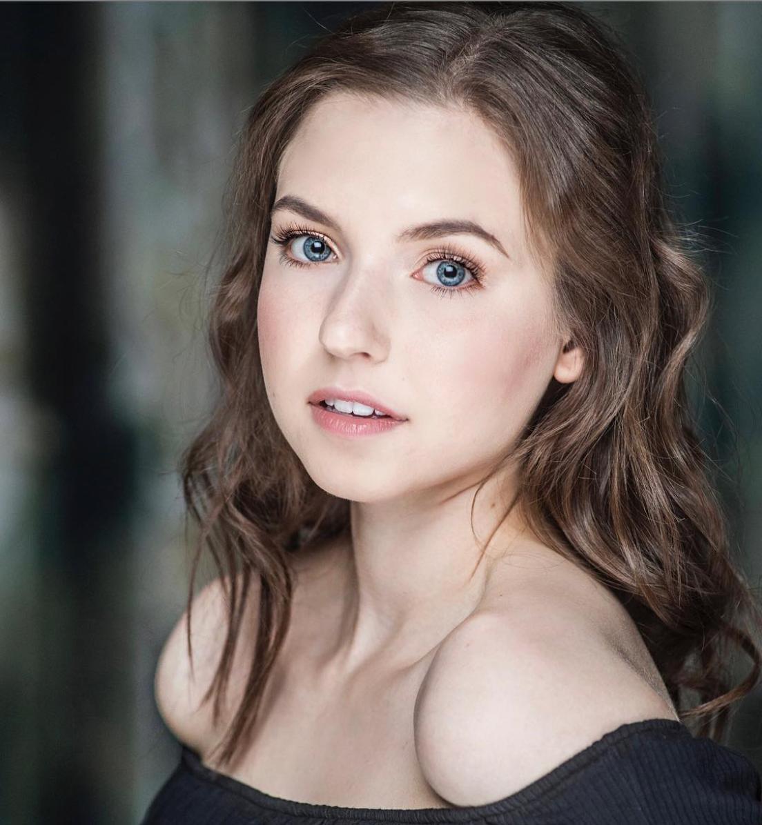 Laura Afelskie image