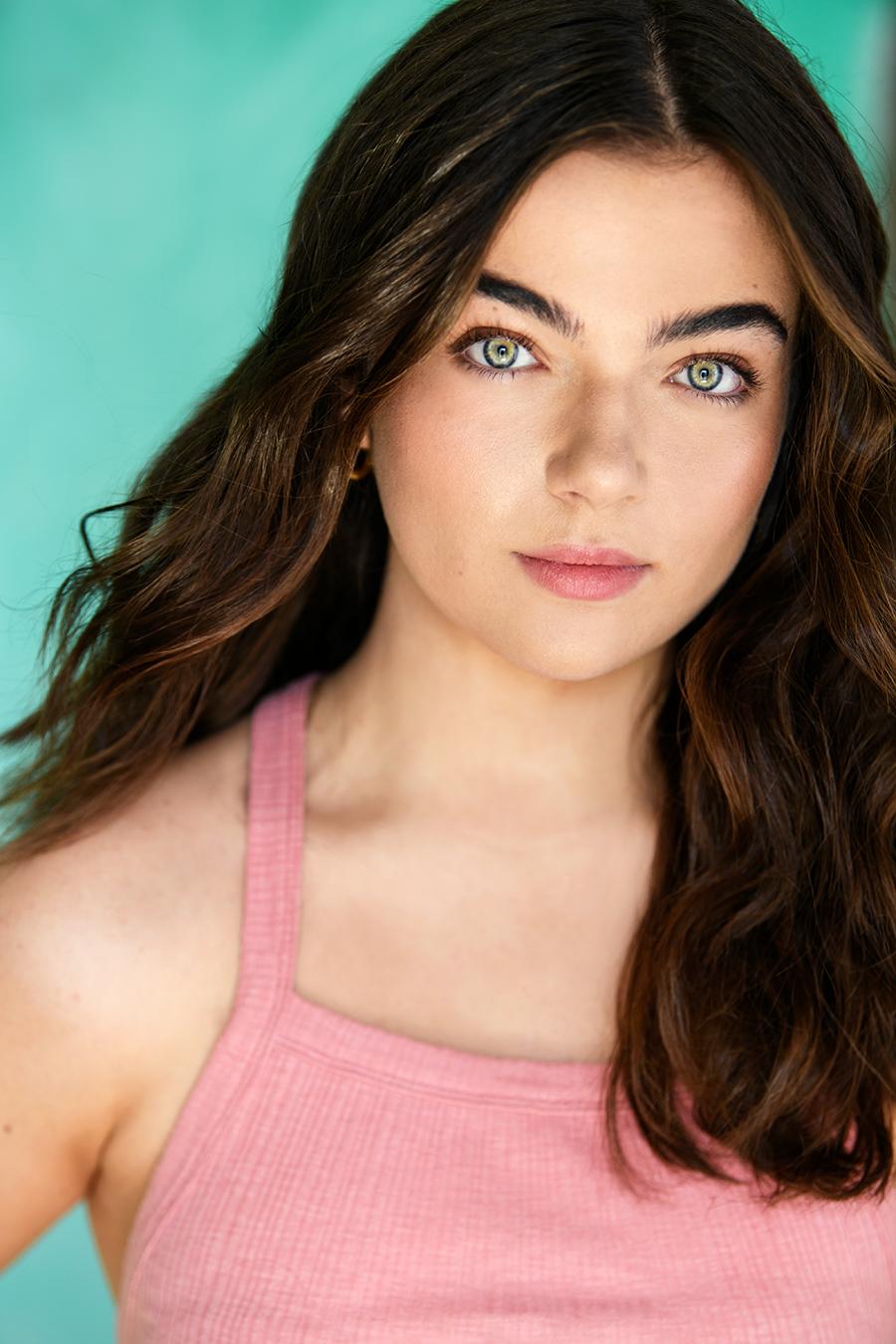 Taegen Burns image