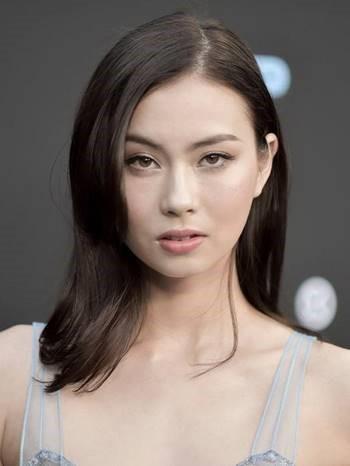 Lauren Tsai image