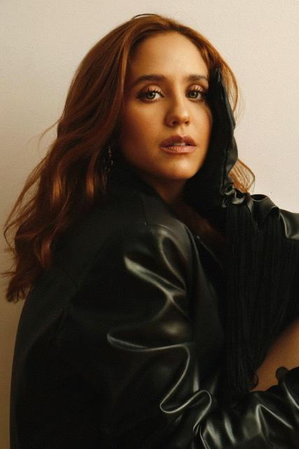 Adriana Montes de Oca image