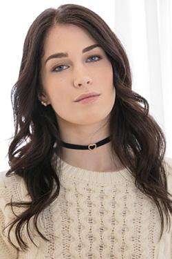 Evelyn Claire image