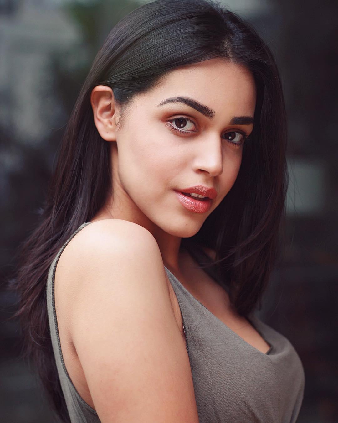 Naila Grrewal image