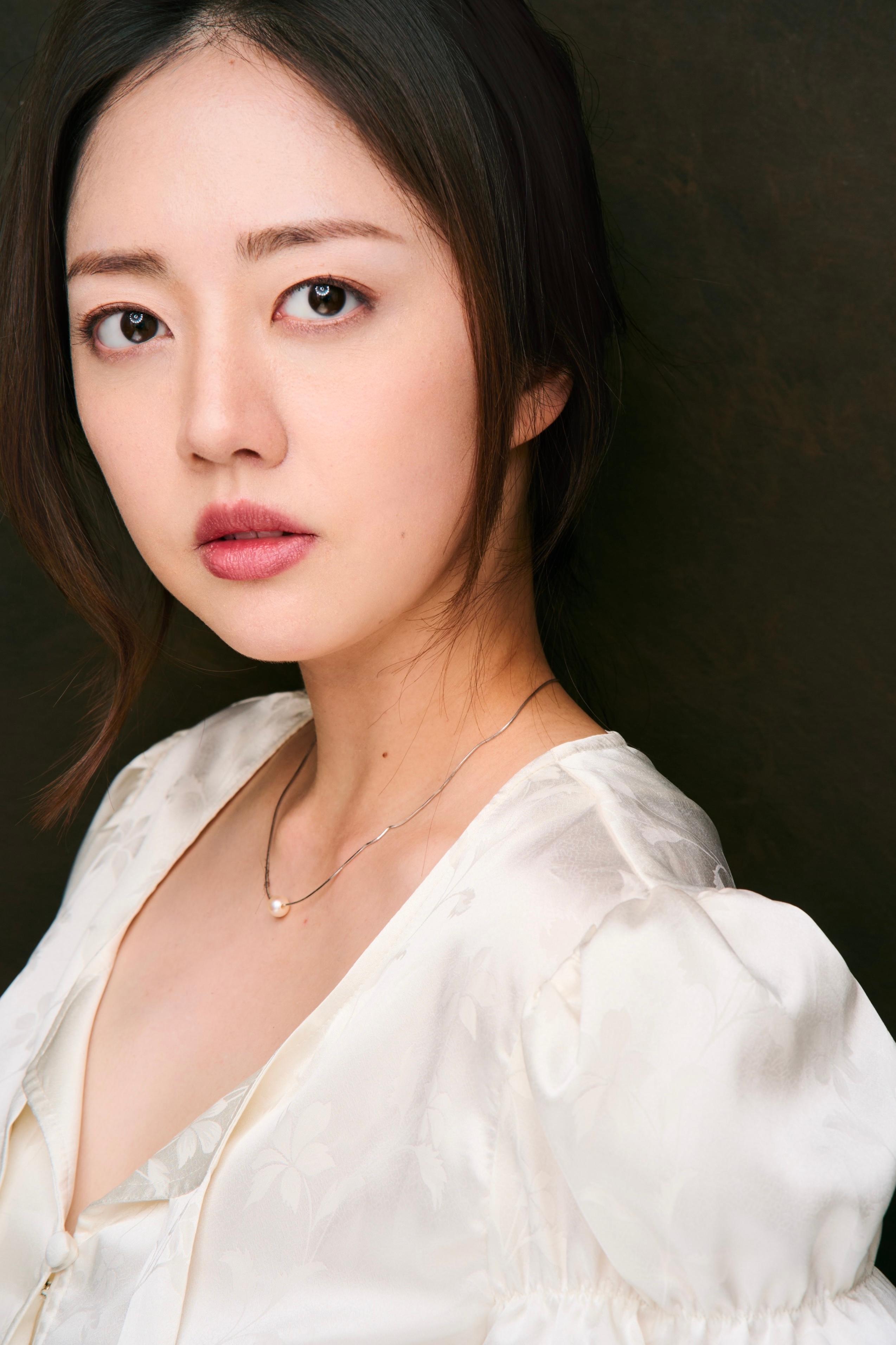 Lucy Baik image