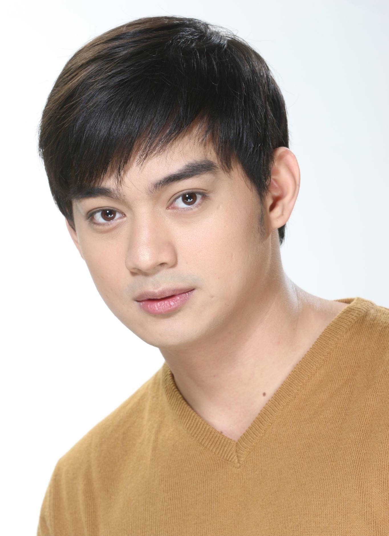 Vance Larena image