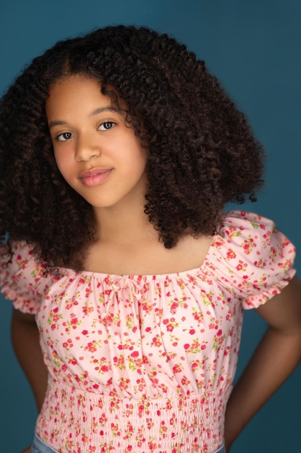 Aria Birch image
