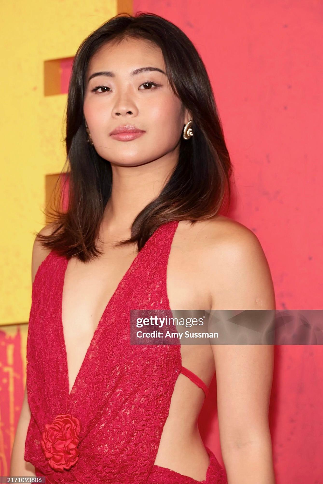 Valerie Loo image
