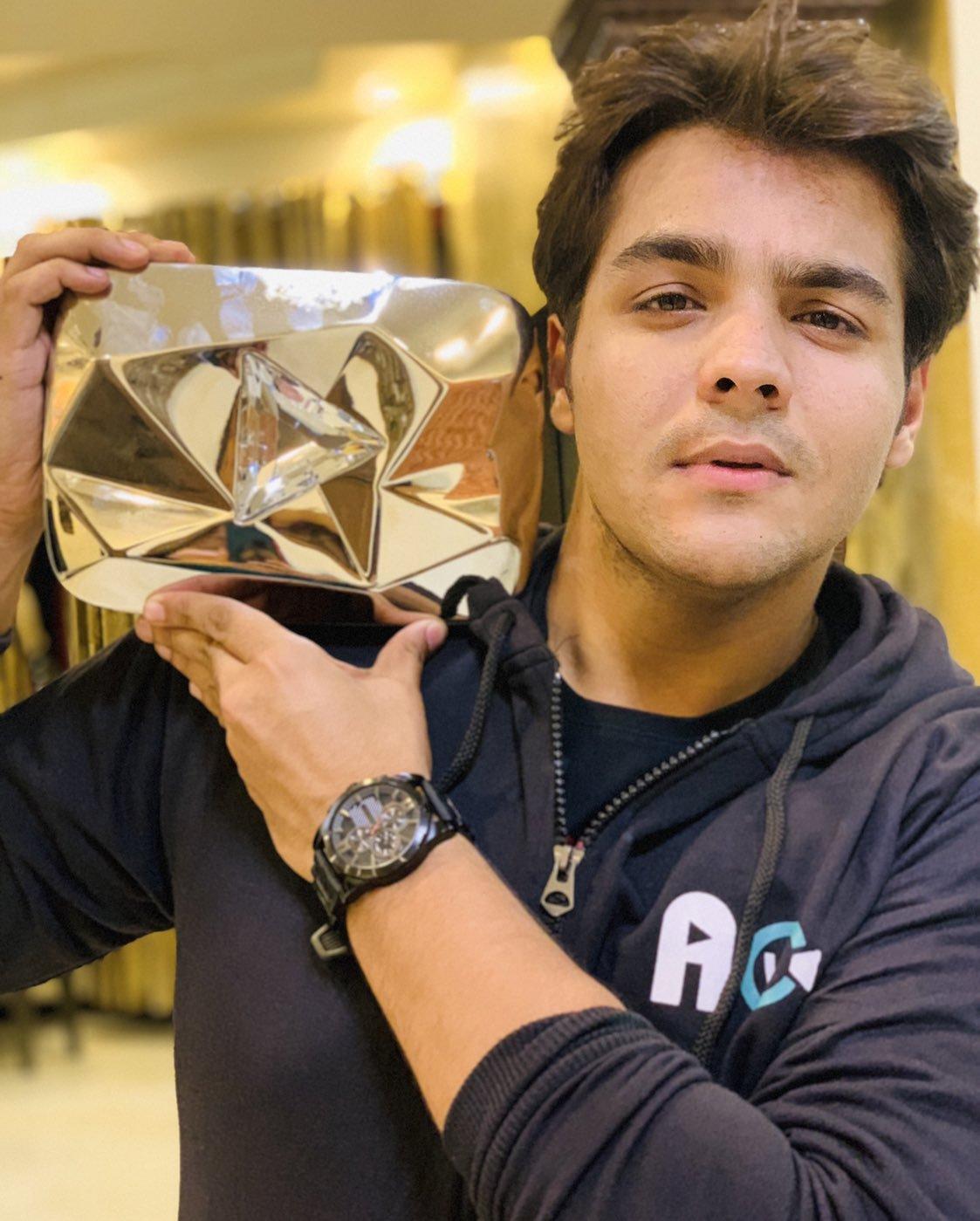 Ashish Chanchlani image