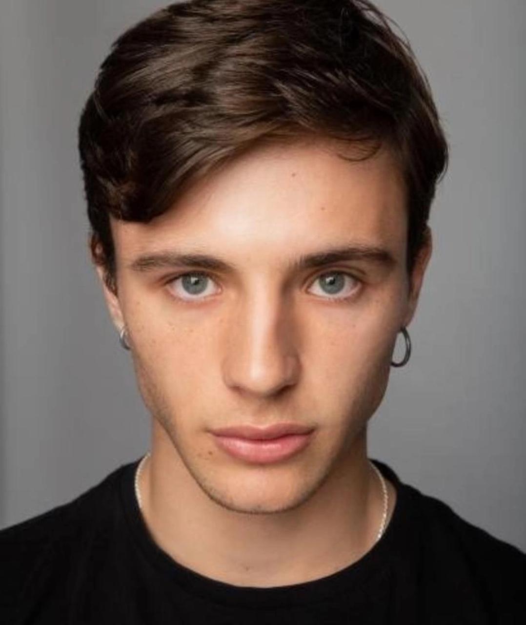 Iván Pellicer image