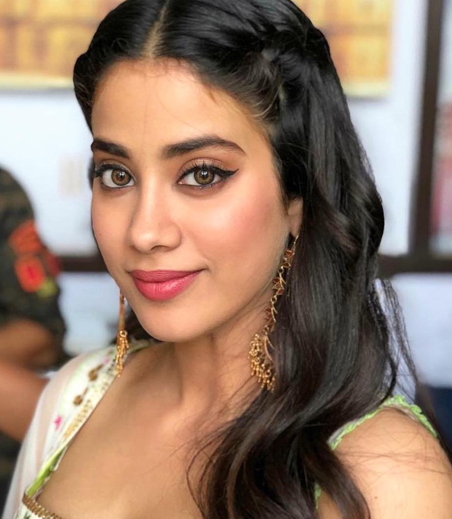 Janhvi Kapoor image